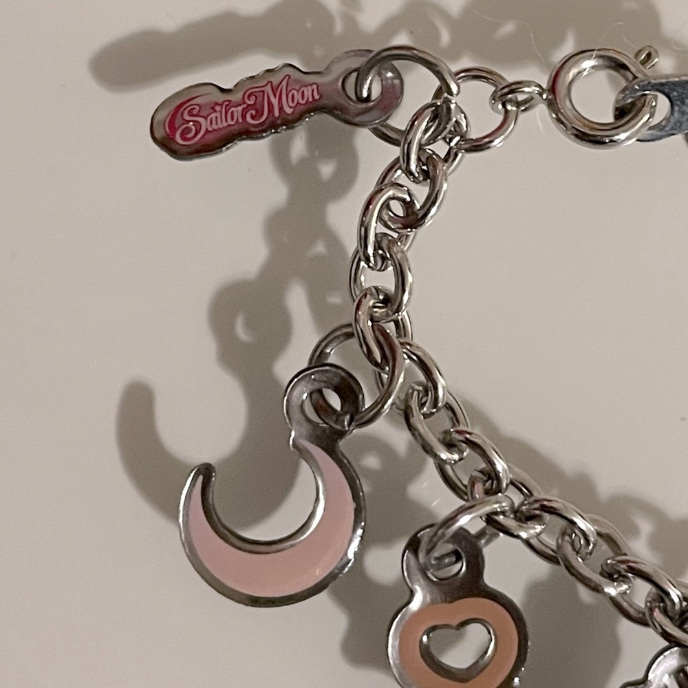 Sailor Moon 🌙💕 Charm Bracelet & Keychain - Picture 4 of 5